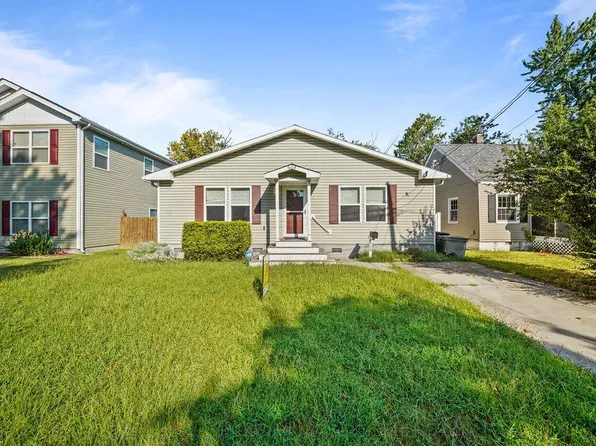 624 Augusta St, Hampton, VA 23669