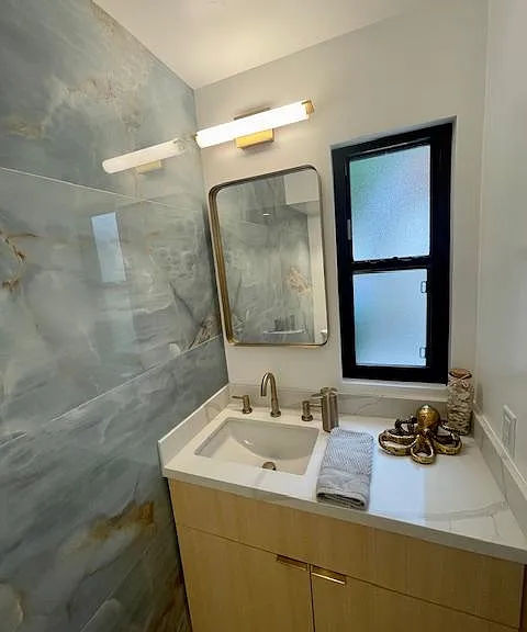 6863 Maple Leaf Dr — Photo 11