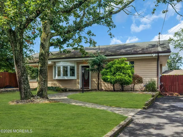 294 Delaware Drive, Brick, NJ 08723