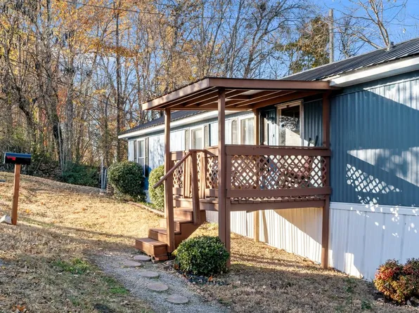 116 Landiss Ave, Cumberland City, TN 37050