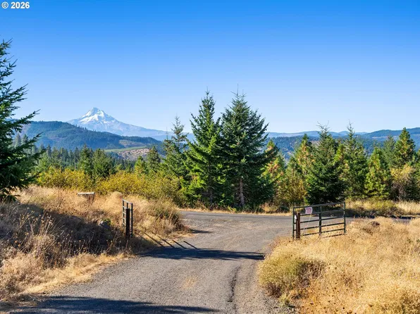 5 Fir Mountain Rd, Hood River, OR 97031