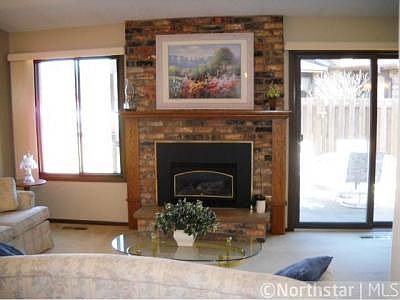 5th image of 1035 Yuma Ln N
