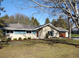 6269 Parkview Rd, Greendale, WI 53129
