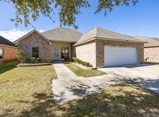 14057 Garden Cove Ct, Gonzales, LA 70737