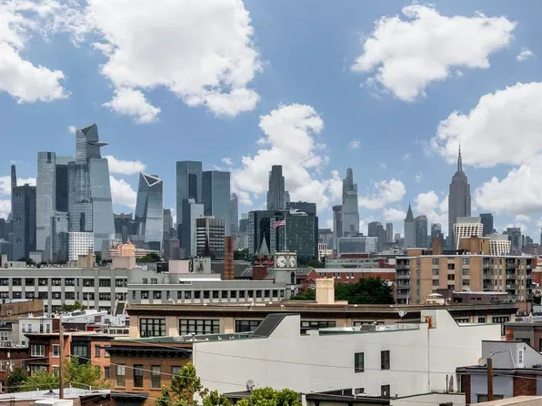 700 1st St APT 8F, Hoboken, NJ 07030