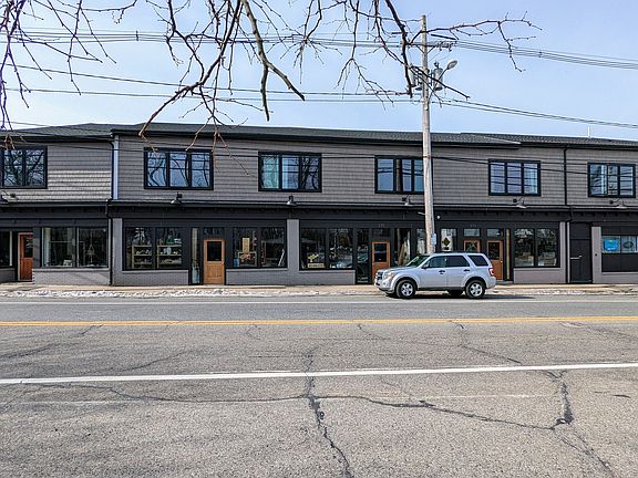 2nd image of 273 Bullocks Point Ave #6