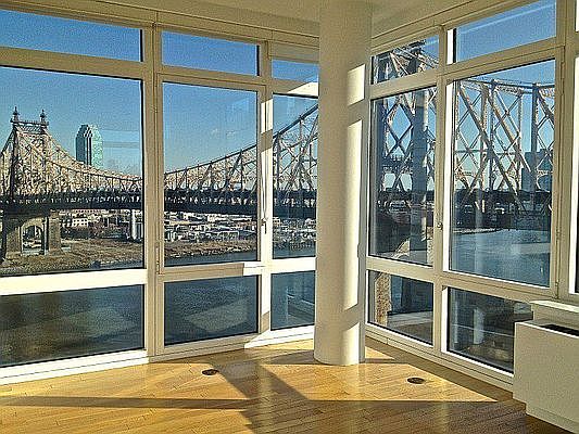 1st image of 415 Main St Floor 7