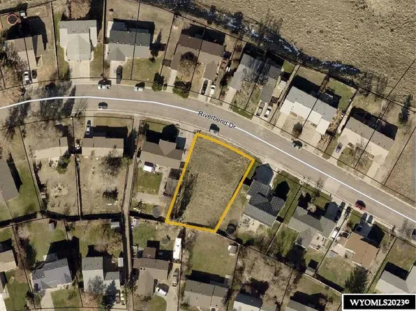 Riverbend Dr, Douglas, WY 82633