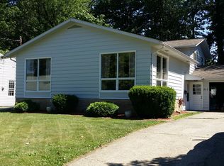 917 Hartford Dr, Elyria, OH 44035