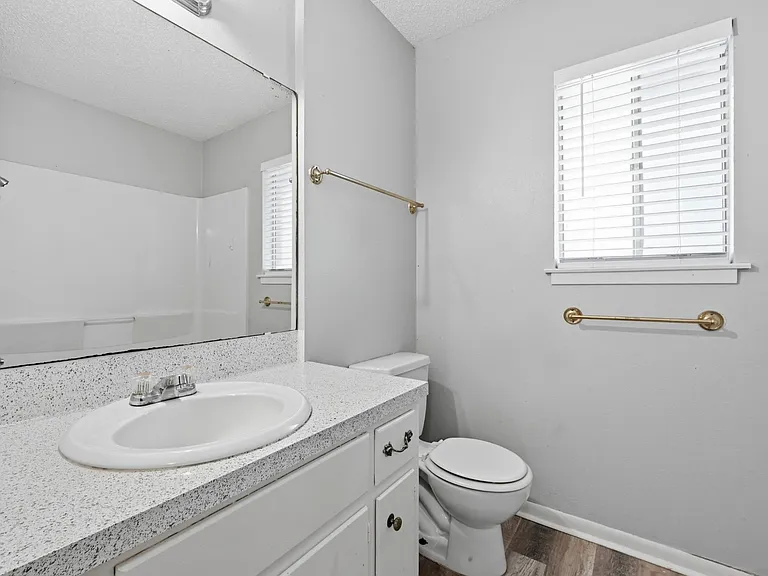 8910 Little Walnut Pkwy #A — Photo 23