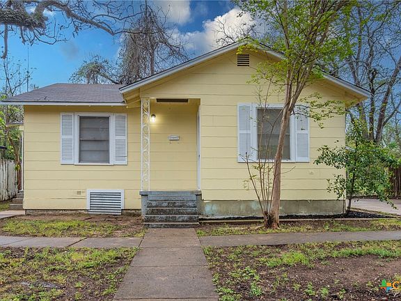 2nd image of 519 Evelyn St