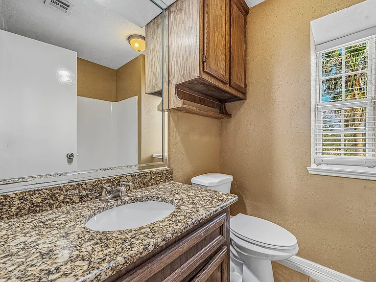 11510 Pagoda Dr — Photo 17