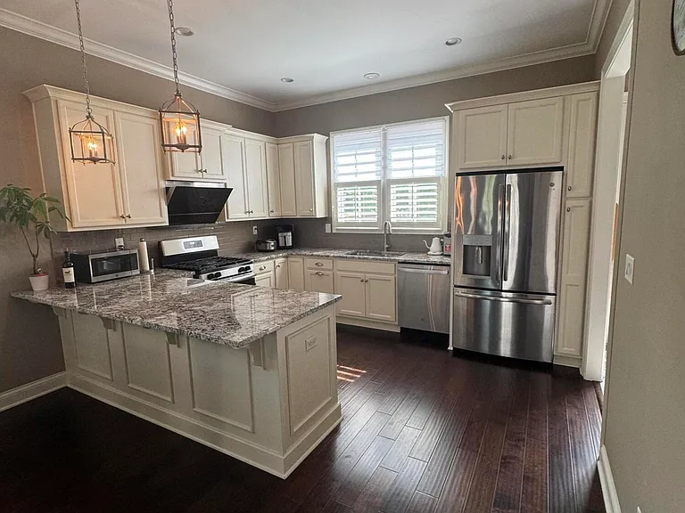 6135 Mistflower Cir — Photo 3