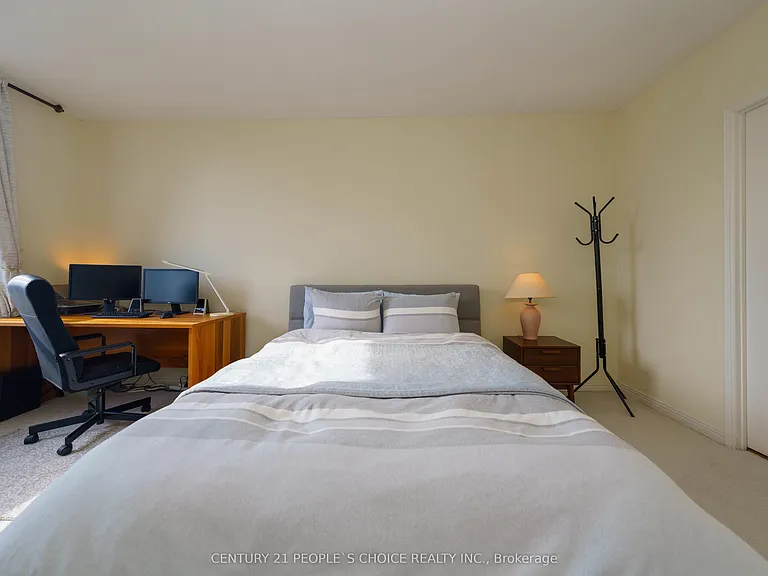 1905 Pilgrims Way #506 — Photo 27