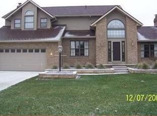 3336 Malory Cir NW, Canton, OH 44708