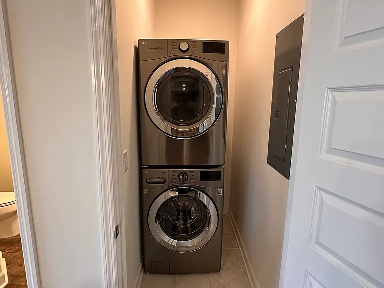 327 Lakeside Park Dr #82 — Photo 9