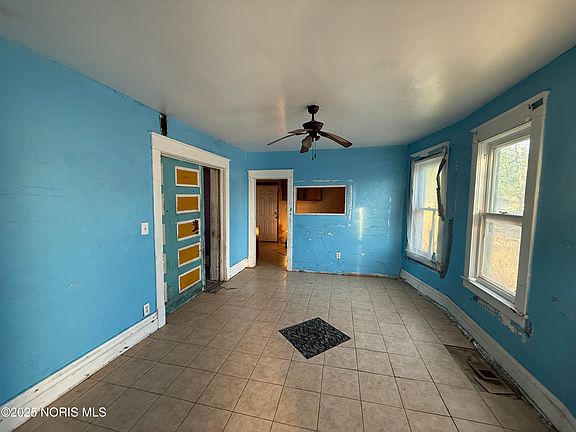 4th image of 1109 City Park Ave
