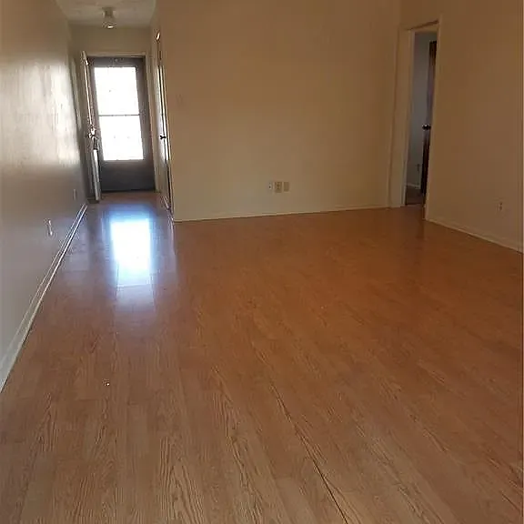 517 Cardinal Dr — Photo 12