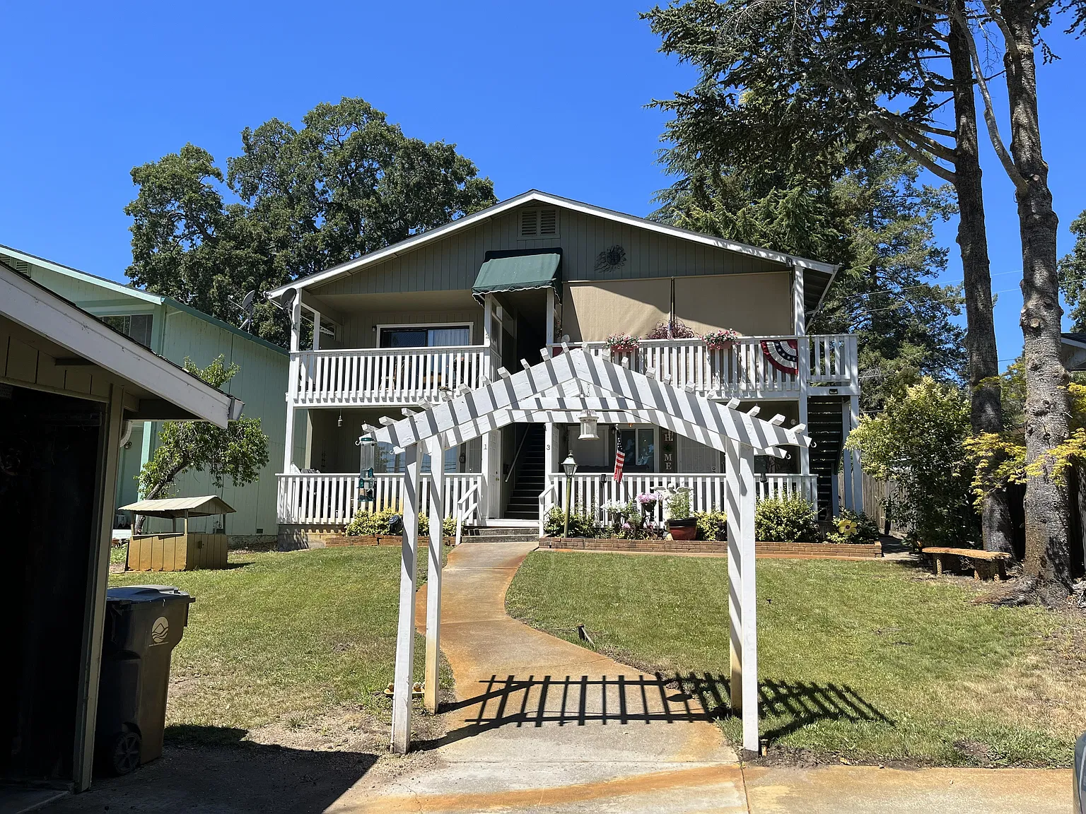 1 bed, 375 sqft, $1,000 — Photo 1