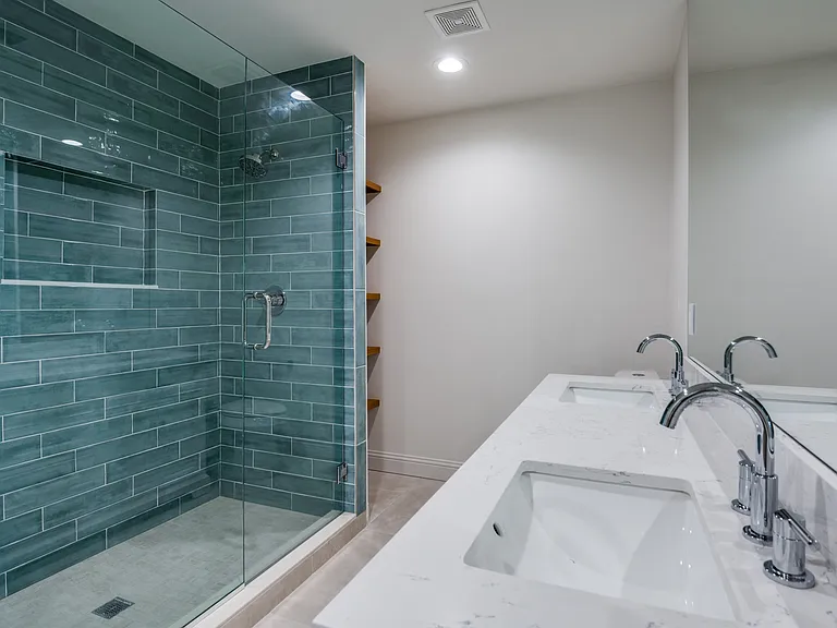 3772 Weeburn Dr — Photo 23