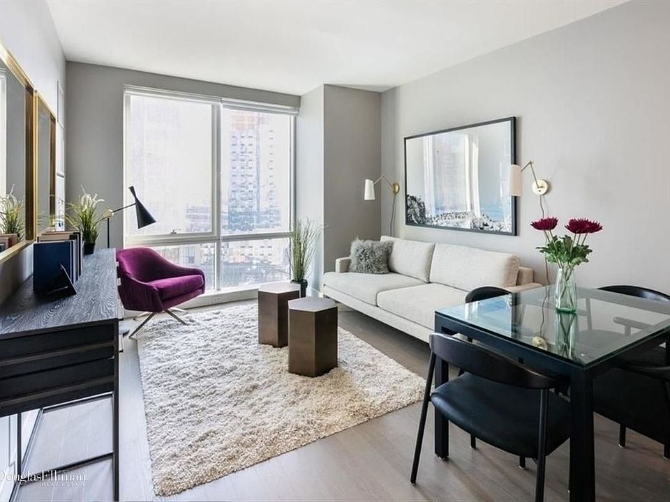 1st image of 4212 28th St APT 6H
