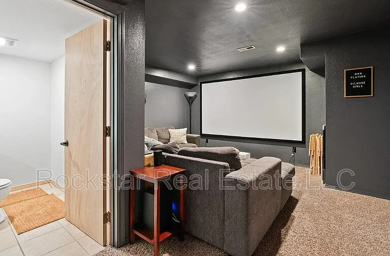 607 W Persimmon Ln — Photo 14