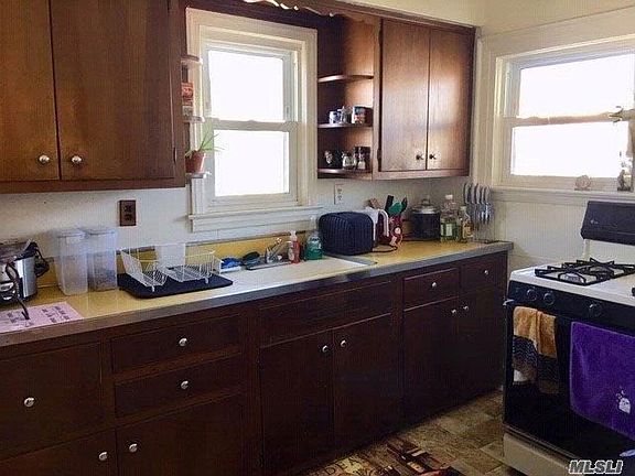3rd image of 57 Florence St