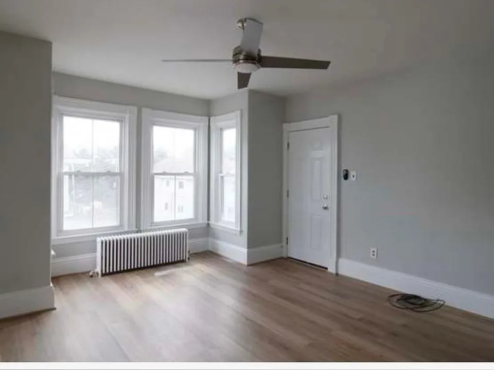 415 Summer St #2