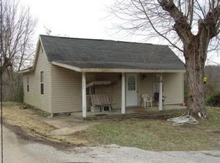 325 S Grandview Ave, Burnside, KY 42519