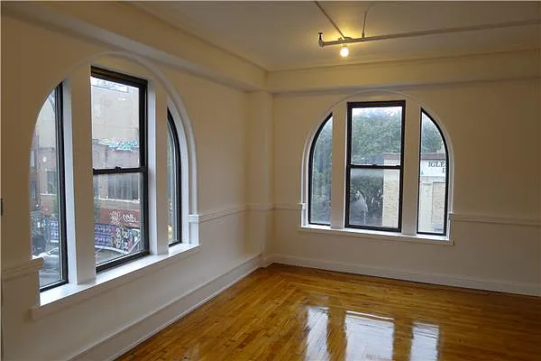 Rented by Voro NYC | media 24