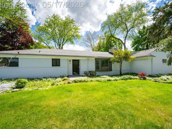 109 Bowdoinhill Dr, Rochester Hills, MI 48309