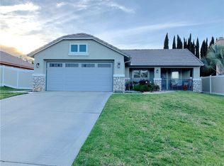 3174 Vermont Dr, Corona, CA 92881
