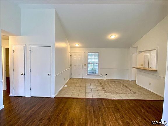 2nd image of 16455 Hampden Pl
