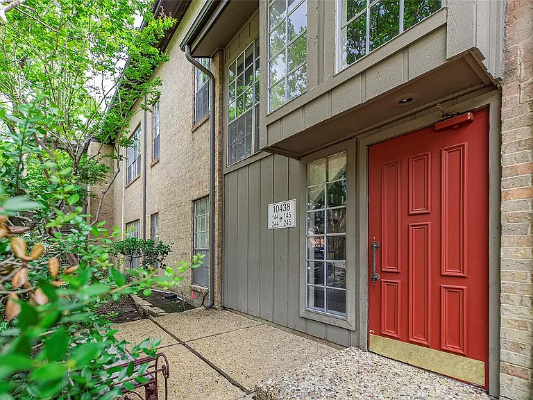 10438 High Hollows Dr #245 — Photo 12