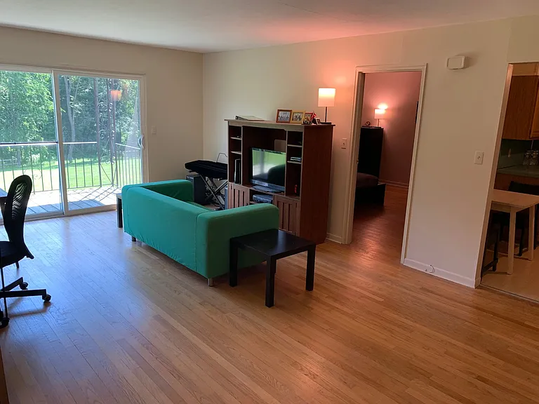 Pondview Apartments — Photo 13
