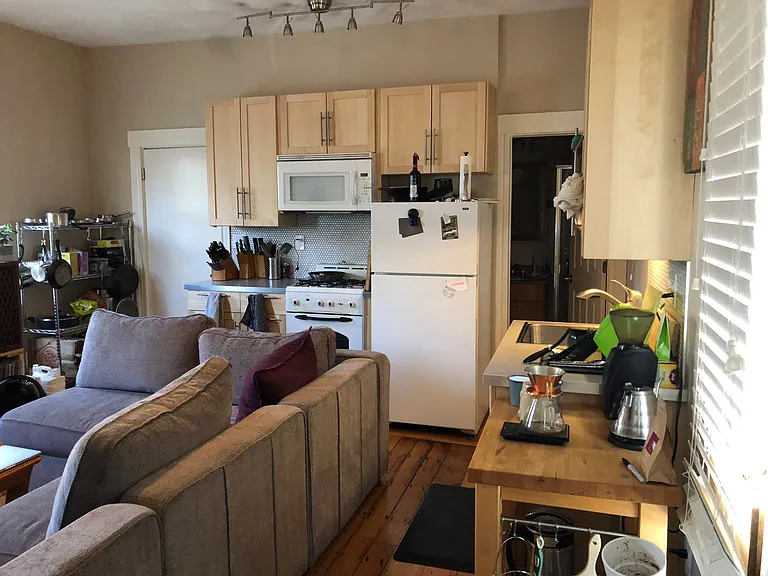 40 Springfield St #R — Photo 1