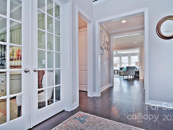 3rd image of 16925 Luvera Ln