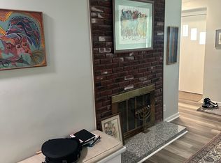 92 Haynes Rd, West Hartford, CT 06117