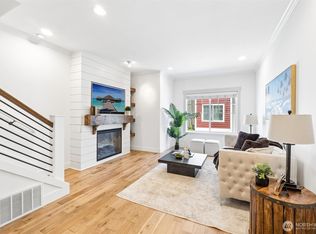 4804 215th Ln SW UNIT 37, Mountlake Terrace, WA 98043