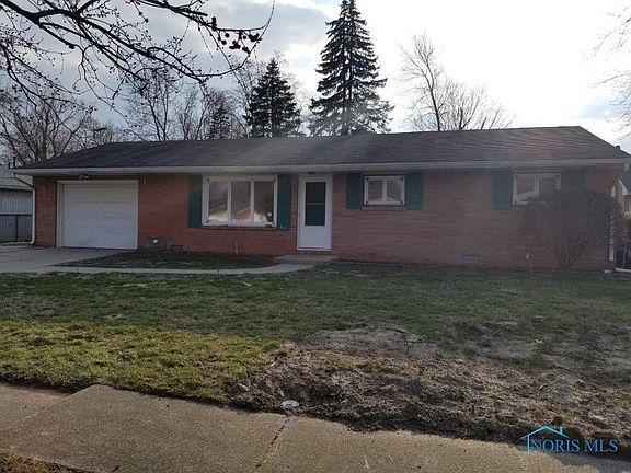 2nd image of 452 Dorcas St