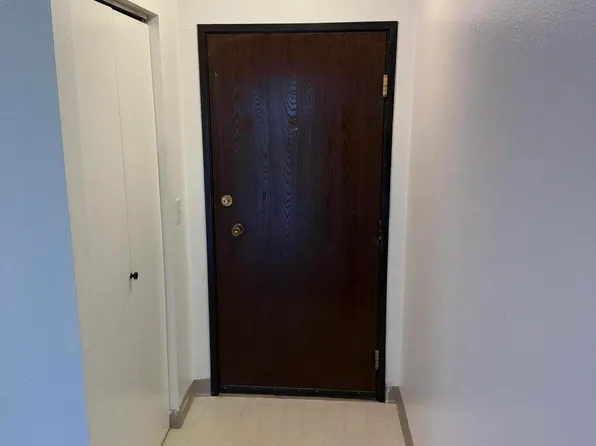 4660 Reka Dr APT D13, Anchorage, AK 99508