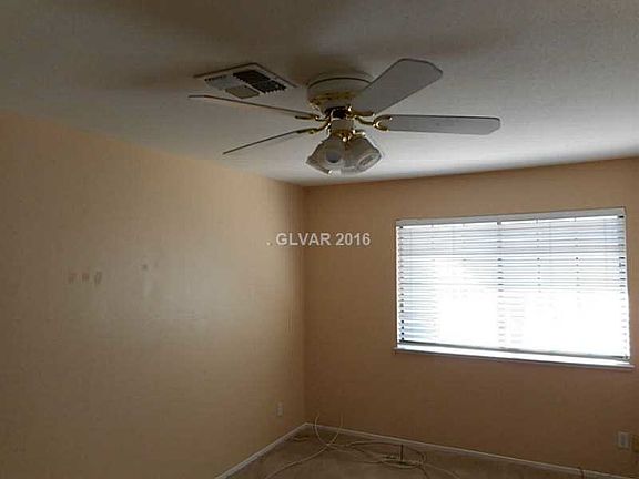 3rd image of 713 Kelso Way