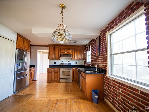 2nd image of 4303 Tartan Oak Ct