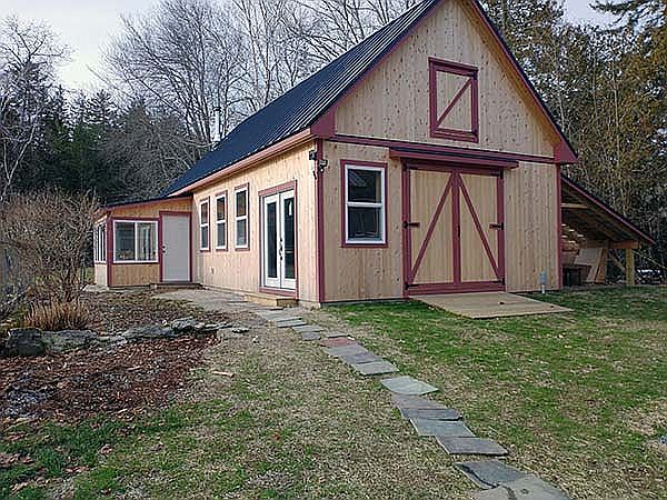 2nd image of 117 Parker Point Rd