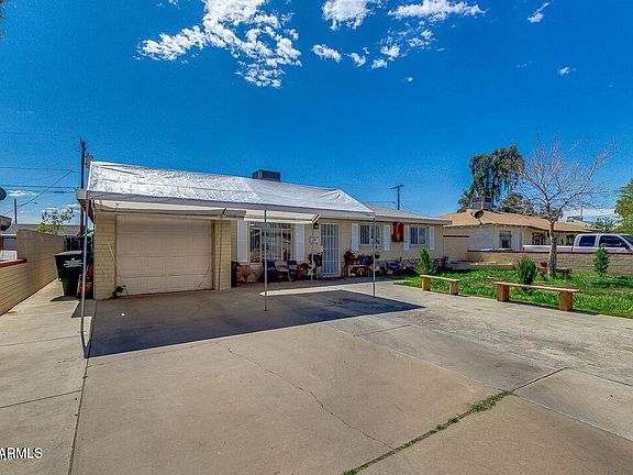2nd image of 4921 W GLENROSA Avenue