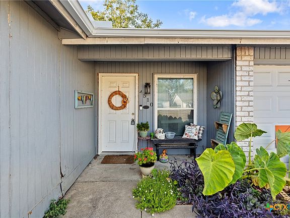 3rd image of 4510 Calle Olmo