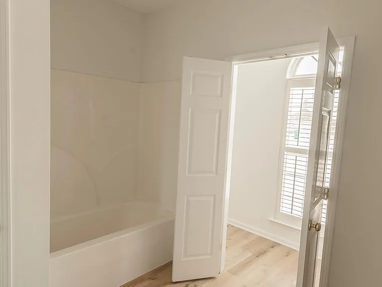 9703 Full Moon Cir — Photo 18