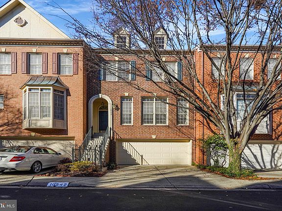 2nd image of 10542 James Wren Way