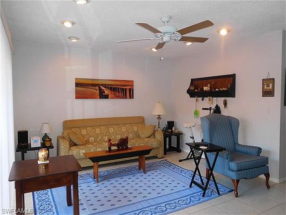 4th image of 1165 Palm Ave APT 8C