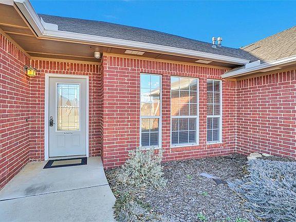 4th image of 2905 Hunter Pointe